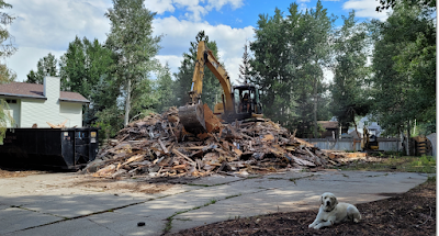 Une maison de plus mord la poussière !