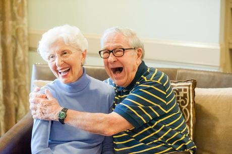 Max Sherman, ancien président de la West Texas State University de l'époque, a récemment écrit un mémoire sur le diagnostic de la maladie d'Alzheimer de son épouse Gene Alice.  Le couple réside toujours à Austin.