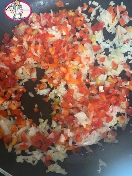 Les croquettes au crabe et leur mayonnaise à la mangue Les croquettes au crabe et leur mayonnaise à la mangue