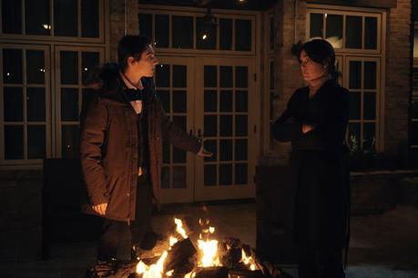 [CRITIQUE] : Esther 2 : Les origines