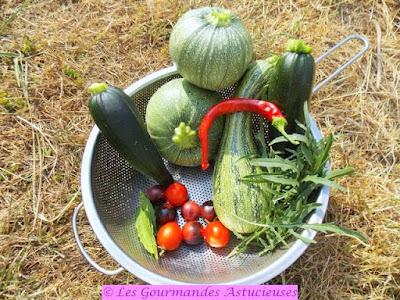 Salade de courgette pleine de saveurs (Vegan)