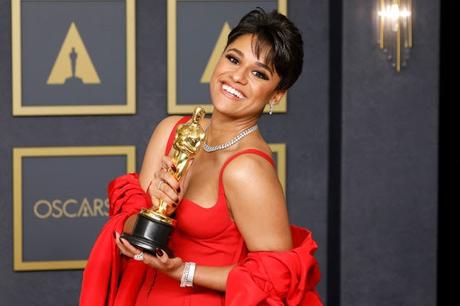 Ariana DeBose en vedette de House of Spoil signé Bridget Savage Cole et Danielle Krudy ?