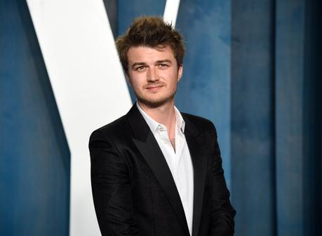 Joe Keery au casting de Finalmente L’alba signé Saverio Constanzo ?