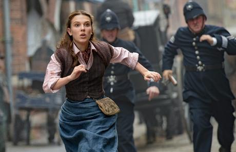 Premières images officielles pour Enola Holmes 2 d'Harry Bradbeer