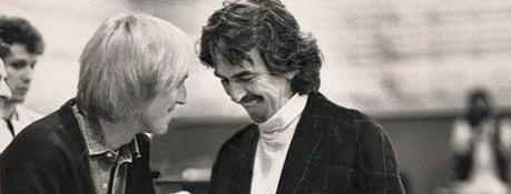 George Harrison a tiré du lit un Tom Petty malade pour le faire jouer : “Il mourait toujours d’envie de jouer”.