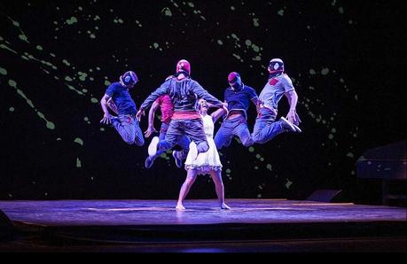 Flying Bach : la surprenante (et très réussie) alliance du breakdance et de Bach !