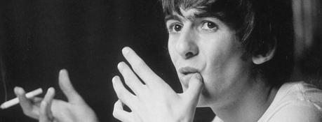 George Harrison a déclaré que les paroles de “All Those Years Ago” étaient un peu abstraites. George Harrison a déclaré que les paroles de “All Those Years Ago” étaient un peu abstraites.