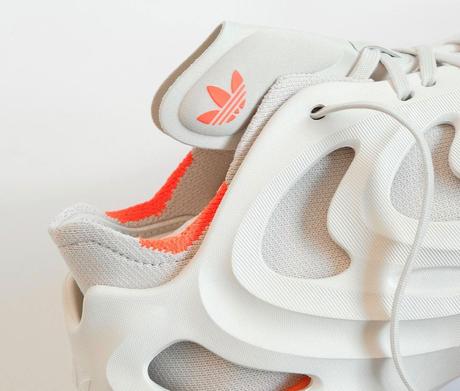 Découvrez la adidas adiFOM Q en détail