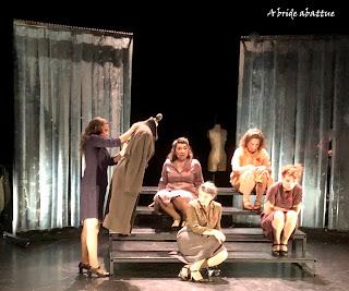 Une opérette à Ravensbruck, mise en scène de Claudine Van Beneden au Théâtre du Chien qui Fume (Avignon 2022)