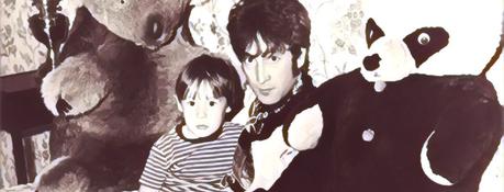 Julian, le fils de John Lennon, a partagé l’un de ses meilleurs souvenirs avec son père : ” Ce sont des moments simples “
