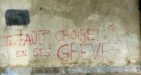 bien étrange buffet