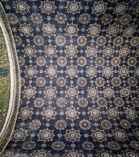 Ravenna — Galla Placidia  Mausoleum — 20 photos / 20  Bilder