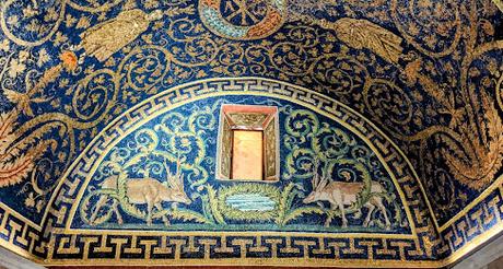 Ravenna — Galla Placidia  Mausoleum — 20 photos / 20  Bilder