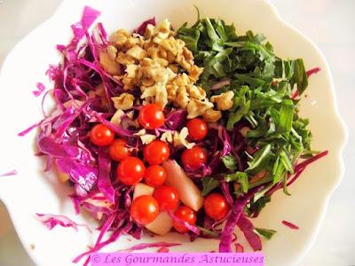 Salade de chou rouge, pommes et noix (Vegan)