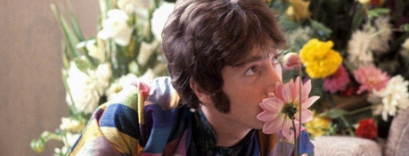 Retour sur cette chanson très spontanée de Lennon-McCartney Quelle est la signification de la chanson Birthday des Beatles ?