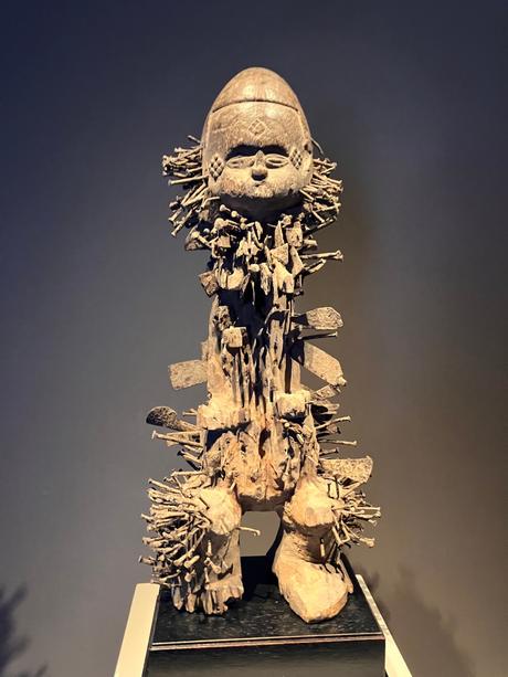 Parcours des Mondes 2022. 6/11 Septembre 2022. 21e édition- 47 galeries – Parcours des Mondes 2022. 6/11 Septembre 2022. 21e édition- 47 galeries –