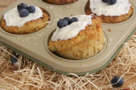 Muffins à la courgette, au yaourt et à la vanille, glaçage au yaourt