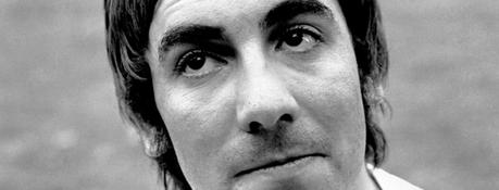 Comment Keith Moon a fait du fils de Ringo Starr le futur batteur des Who. Comment Keith Moon a fait du fils de Ringo Starr le futur batteur des Who.