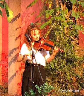 Concert de Lize et Je t’aime à la folie de Yves Emmanuel pour le Festival If (Avignon 2022) Concert de Lize et Je t’aime à la folie de Yves Emmanuel pour le Festival If (Avignon 2022)