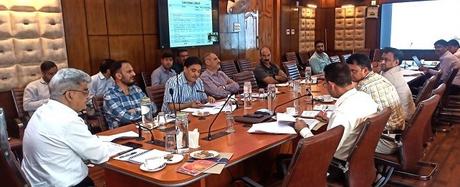 J&K : Atal Dulloo exprime son mécontentement face à la lenteur des progrès