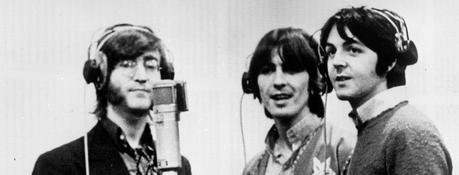 John Lennon a déclaré que seules quelques chansons des Beatles ont été diffusées à la radio en 1980.