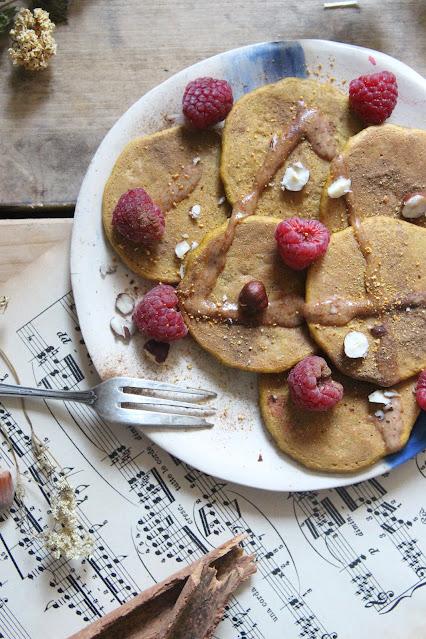 Pancakes carrot cake vegan