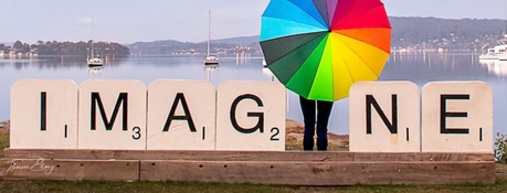 Le conseil municipal de Central Coast retire une sculpture de Scrabble, déclenchant une guerre des mots avec les habitants. Une scuplture en hommage à John Lennon