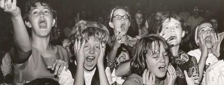 John Lennon a écrit une chanson des Beatles destinée à se moquer de leurs fans obsessionnels.