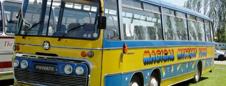 Une rencontre sexuelle bizarre a-t-elle inspiré la chanson des Beatles “I Am the Walrus” ? Que se cache-t-il derrière les paroles de la chanson I Am The Walrus ?