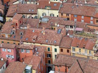 Du sommet de la plus haute tour de Bologne (97,2 m)!