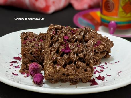 Carrés de Rice Krispies au chocolat. Chocolate Rice Krispies Squares Carrés de Rice Krispies au chocolat. Chocolate Rice Krispies Squares