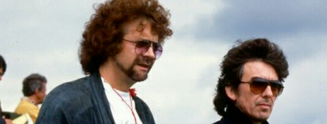 Jeff Lynne a joué du ukulélé pour George Harrison la dernière fois qu’ils se sont vus : ” J’espère qu’il m’a entendu – je pense que oui “.