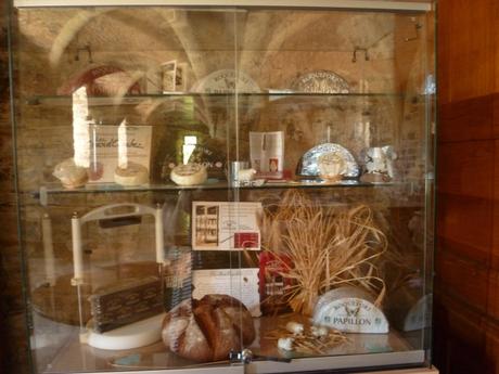 L'ABBAYE DE SYLVANES, dans le SUD AVEYRON histoire,aveyron,abbaye,abbaye cistercienne,culture