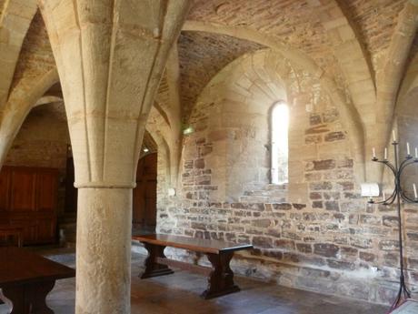L'ABBAYE DE SYLVANES, dans le SUD AVEYRON histoire,aveyron,abbaye,abbaye cistercienne,culture