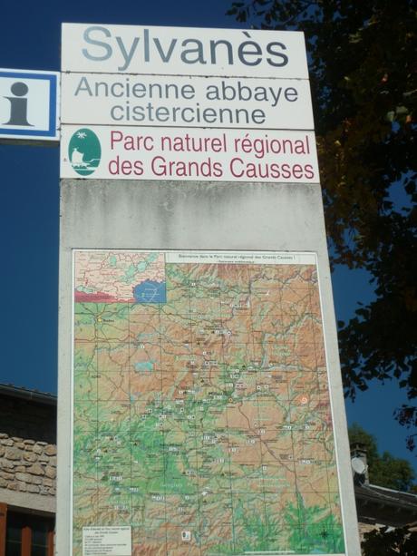L'ABBAYE DE SYLVANES, dans le SUD AVEYRON histoire,aveyron,abbaye,abbaye cistercienne,culture