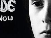 Julian Lennon fait déclaration pour nouvel album avec photo couverture Pang, célèbre petite amie John Lennon.