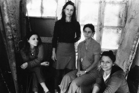 Tomber en Amour avec une Disparue Tomber en Amour avec une Disparue