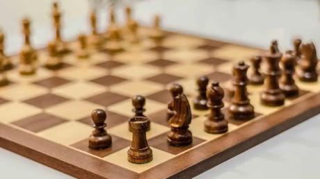 Esport : les échecs sont-ils un jeu vidéo quand ils sont joués en ligne ?
