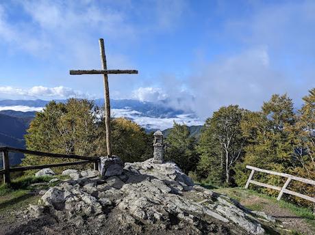 San Pellegrino in Alpe — La légende des Saints Pellegrino et Bianco — Reportage photographique San Pellegrino in Alpe — La légende des Saints Pellegrino et Bianco — Reportage photographique