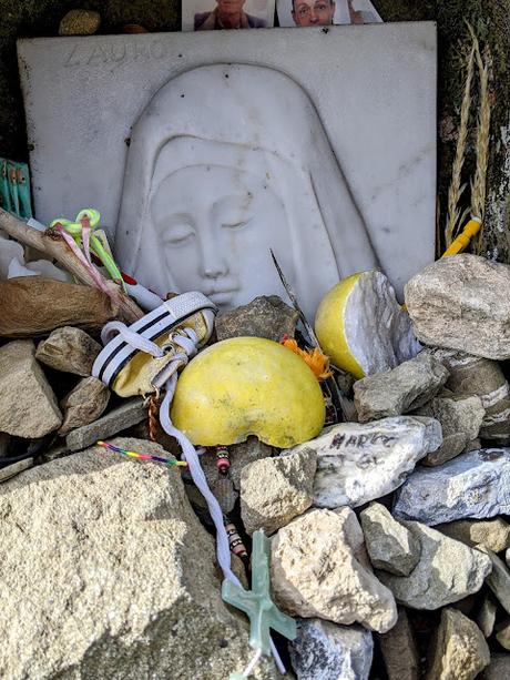 San Pellegrino in Alpe — La légende des Saints Pellegrino et Bianco — Reportage photographique San Pellegrino in Alpe — La légende des Saints Pellegrino et Bianco — Reportage photographique