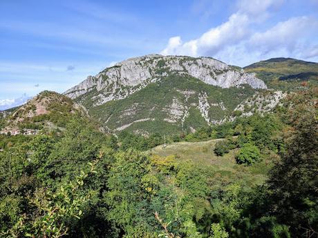 San Pellegrino in Alpe — La légende des Saints Pellegrino et Bianco — Reportage photographique San Pellegrino in Alpe — La légende des Saints Pellegrino et Bianco — Reportage photographique