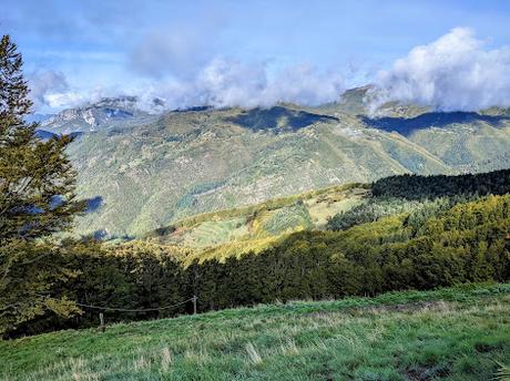 San Pellegrino in Alpe — La légende des Saints Pellegrino et Bianco — Reportage photographique San Pellegrino in Alpe — La légende des Saints Pellegrino et Bianco — Reportage photographique