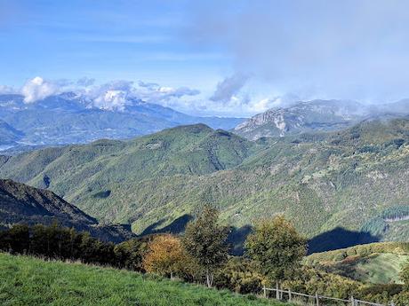 San Pellegrino in Alpe — La légende des Saints Pellegrino et Bianco — Reportage photographique San Pellegrino in Alpe — La légende des Saints Pellegrino et Bianco — Reportage photographique