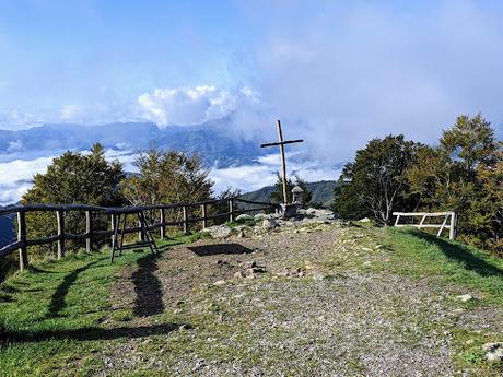 San Pellegrino in Alpe — La légende des Saints Pellegrino et Bianco — Reportage photographique San Pellegrino in Alpe — La légende des Saints Pellegrino et Bianco — Reportage photographique