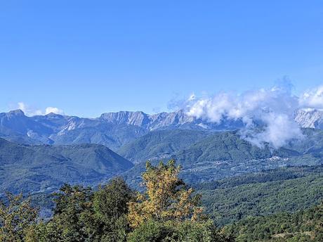 San Pellegrino in Alpe — La légende des Saints Pellegrino et Bianco — Reportage photographique San Pellegrino in Alpe — La légende des Saints Pellegrino et Bianco — Reportage photographique