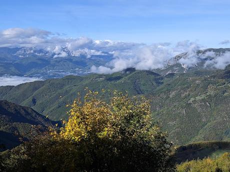 San Pellegrino in Alpe — La légende des Saints Pellegrino et Bianco — Reportage photographique San Pellegrino in Alpe — La légende des Saints Pellegrino et Bianco — Reportage photographique