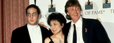 Le fils de John Lennon dit que les gens ont fait une trop grosse affaire de la querelle entre son père et Paul McCartney.