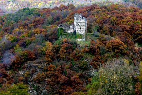 Le château de Chantemerle en automne © French Moments