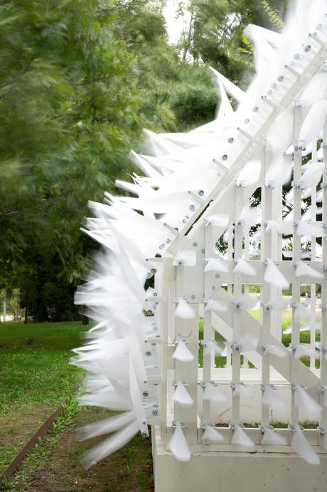 Shiver House, la cabane qui frissone par NEON studio Shiver House, la cabane qui frissone par NEON studio