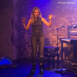 Concert de mariaFausta pour la sortie de son second album Better, like a machine